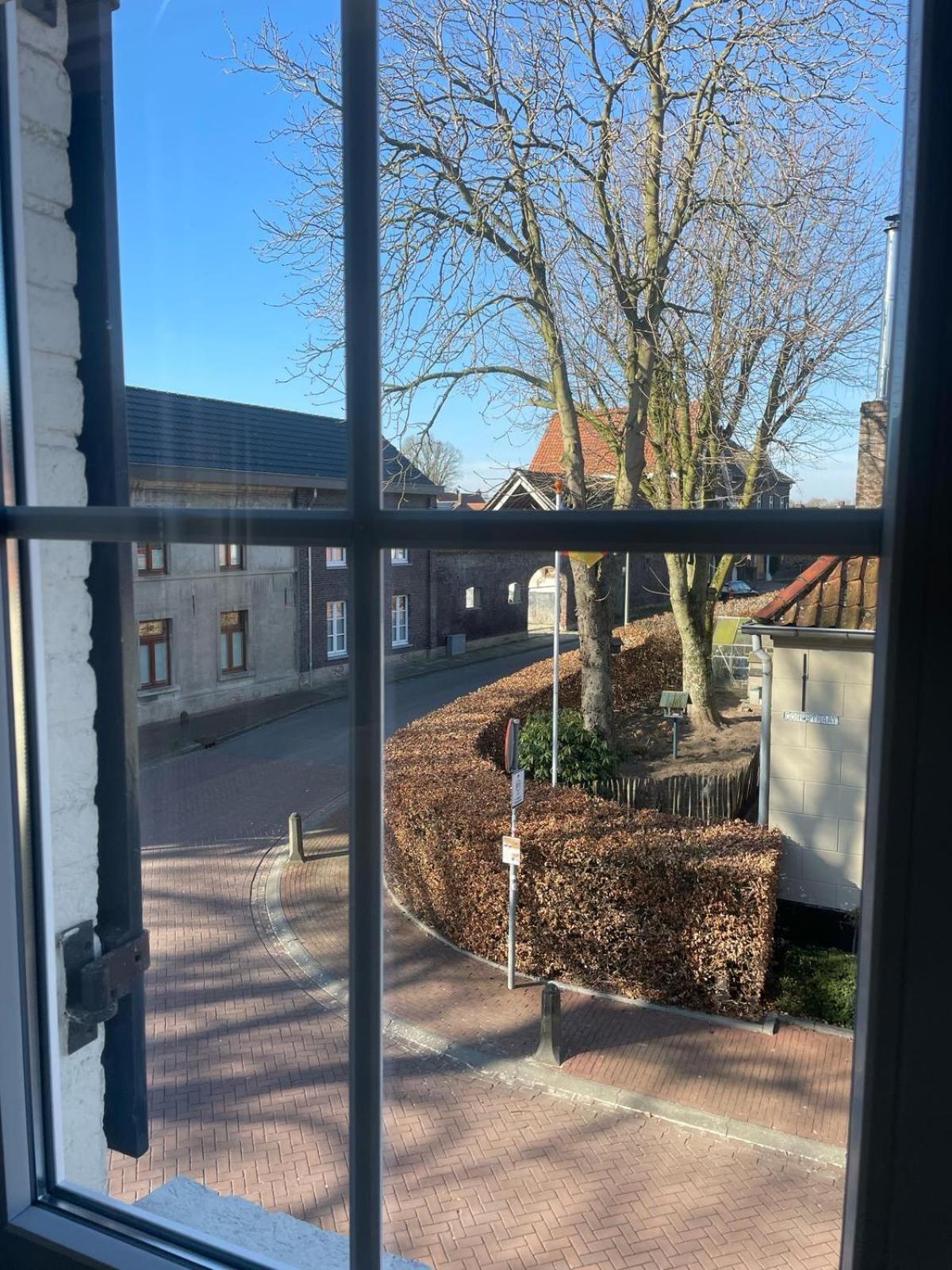 In De Witte Dame Hotel Bar Kitchen Apartments Grubbenvorst Exterior photo