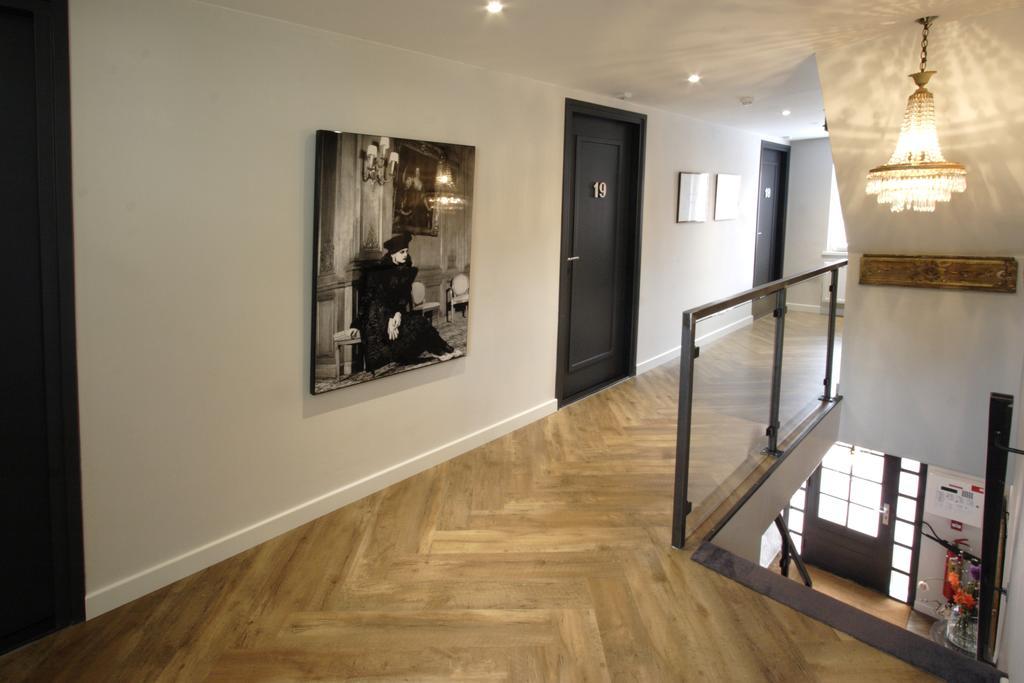 In De Witte Dame Hotel Bar Kitchen Apartments Grubbenvorst Exterior photo