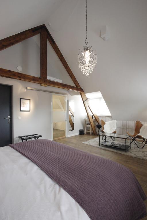 In De Witte Dame Hotel Bar Kitchen Apartments Grubbenvorst Exterior photo